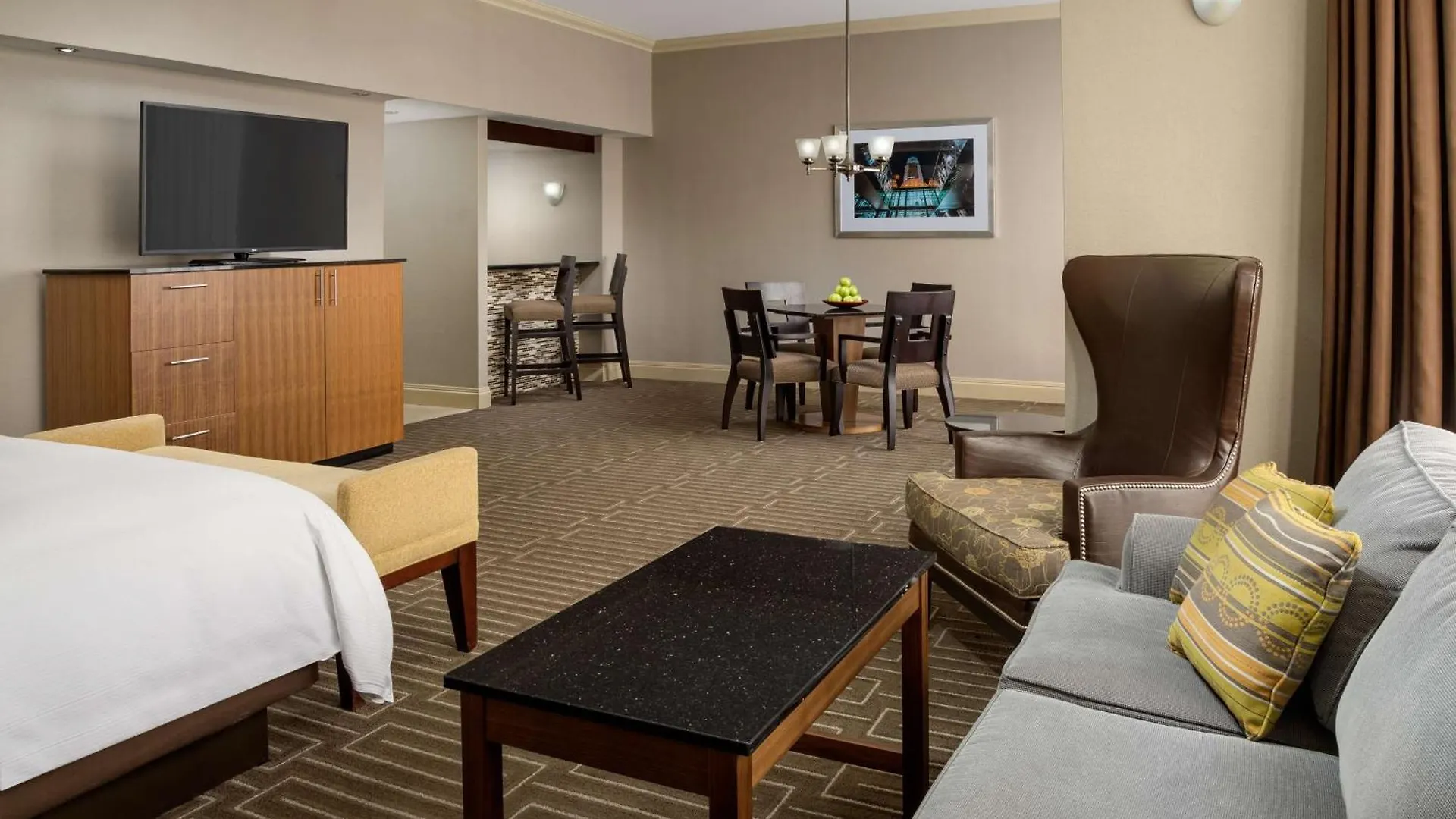 Hilton Charlotte University Place Hotel