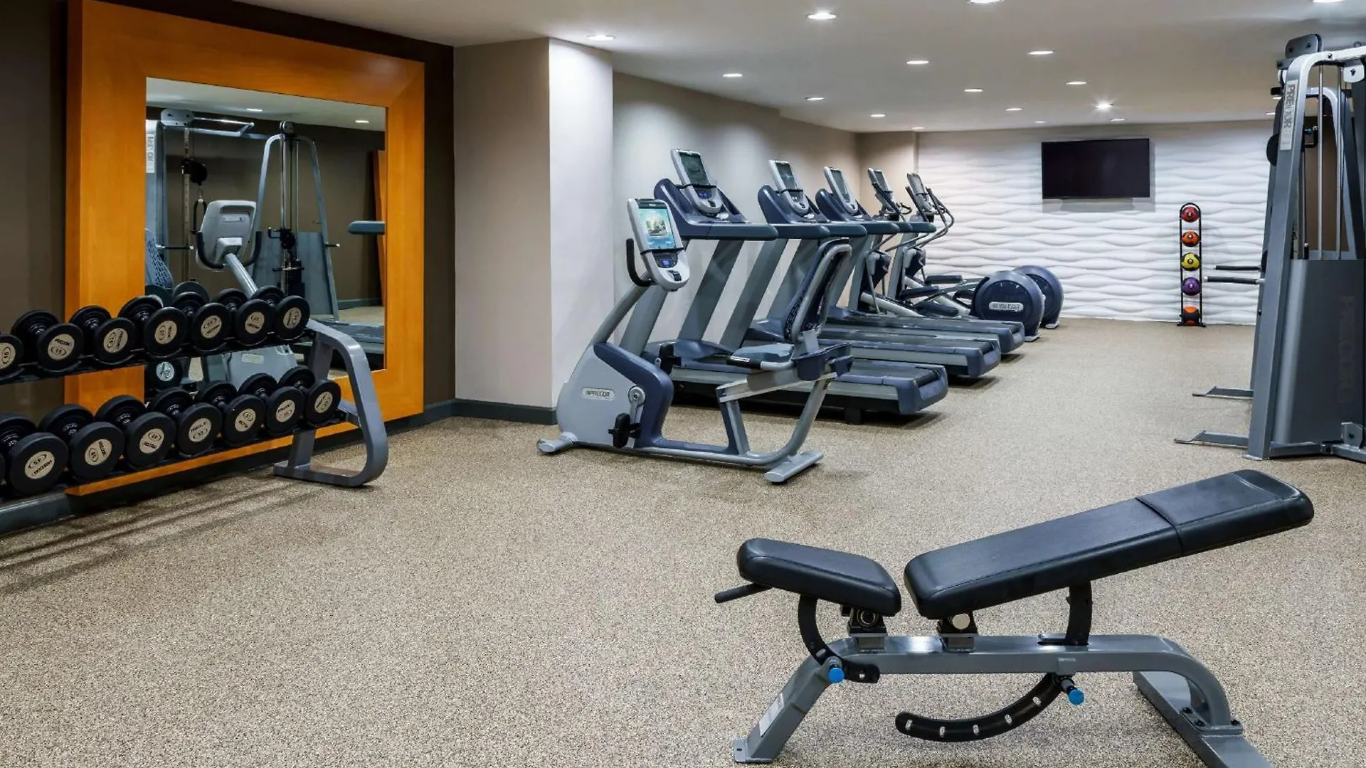 Hilton Charlotte University Place Hotel