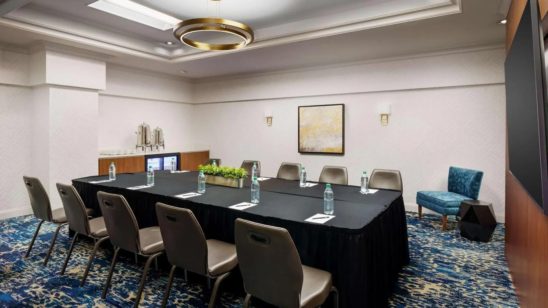 Hilton Charlotte University Place