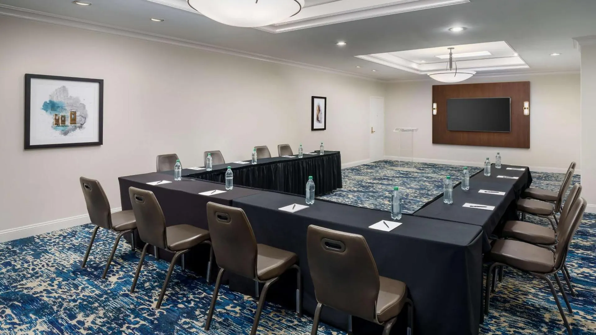 Hotel Hilton Charlotte University Place